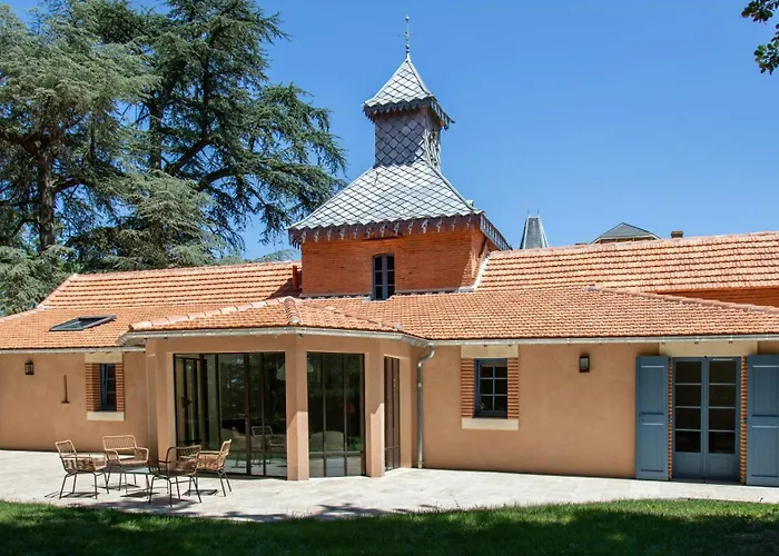 Renovated Dovecote Near The Of Albi *