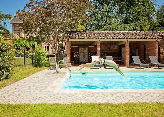 Renovated Dovecote Near The Of Albi Marssac-sur-Tarn