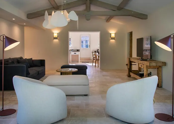 Tatil Evi Renovated Dovecote Near The Of Albi *